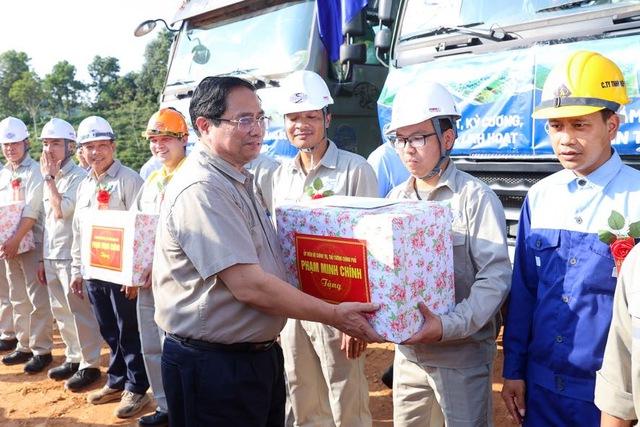 Khởi công dự án hạ tầng giao thông lớn nhất của Hà Giang và Tuyên Quang - Ảnh 4.